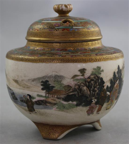 A Japanese Satsuma circular koro and cover, early 20th century, width 11cm